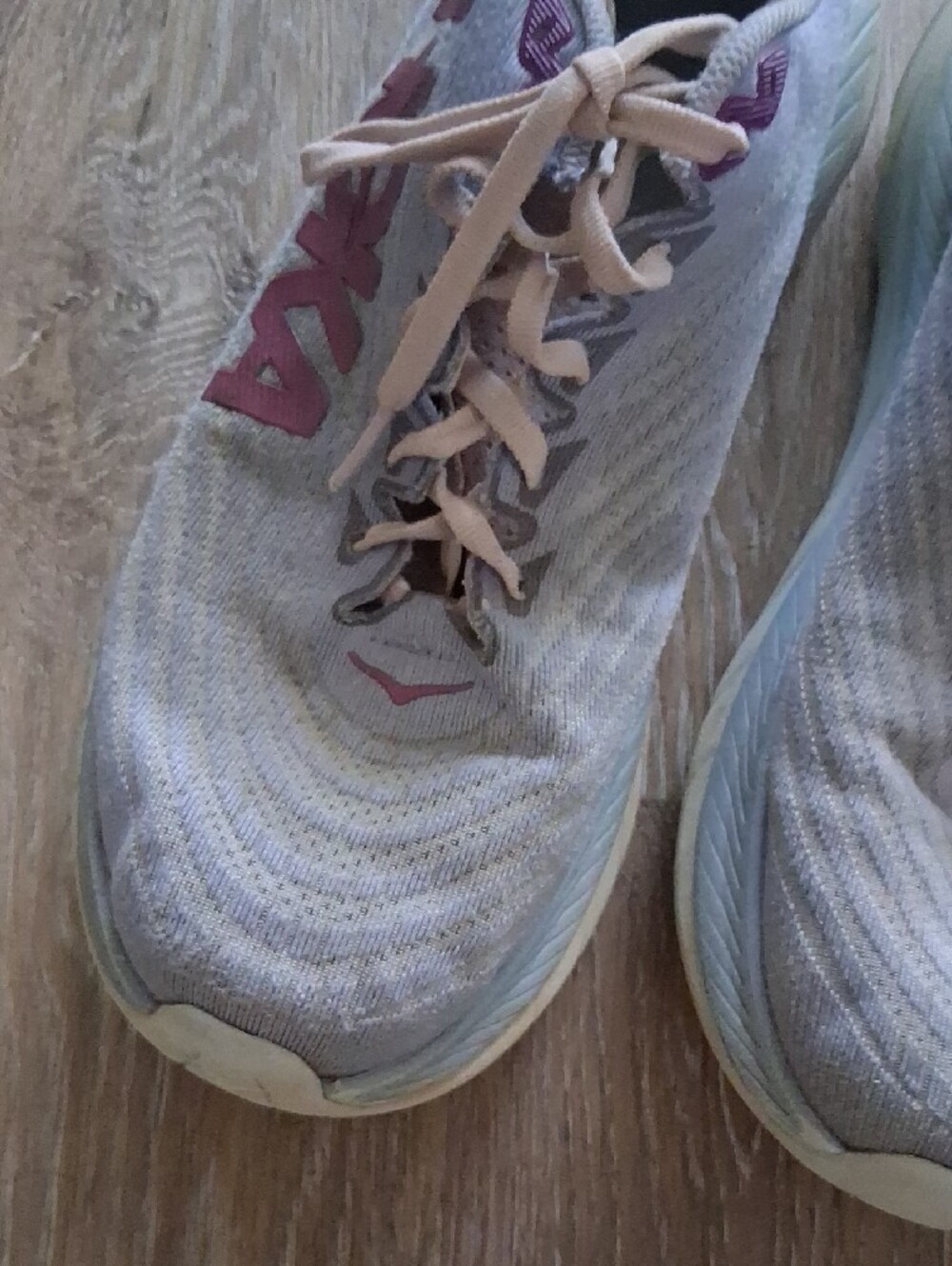 Hoka Women's Light Gray and Pink Athletic Running Shoes - Picture 4 of 8